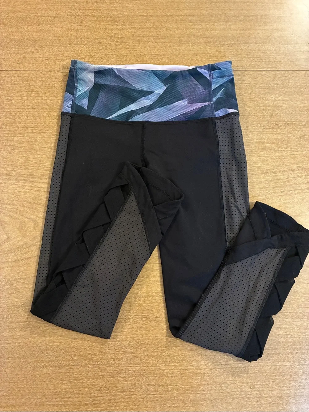 lululemon athletica Black Leggings with Geometric Waistband